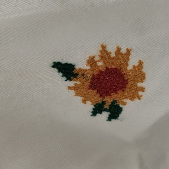 New FARM RIO Embroidered Crop Top - Picture 9 of 16